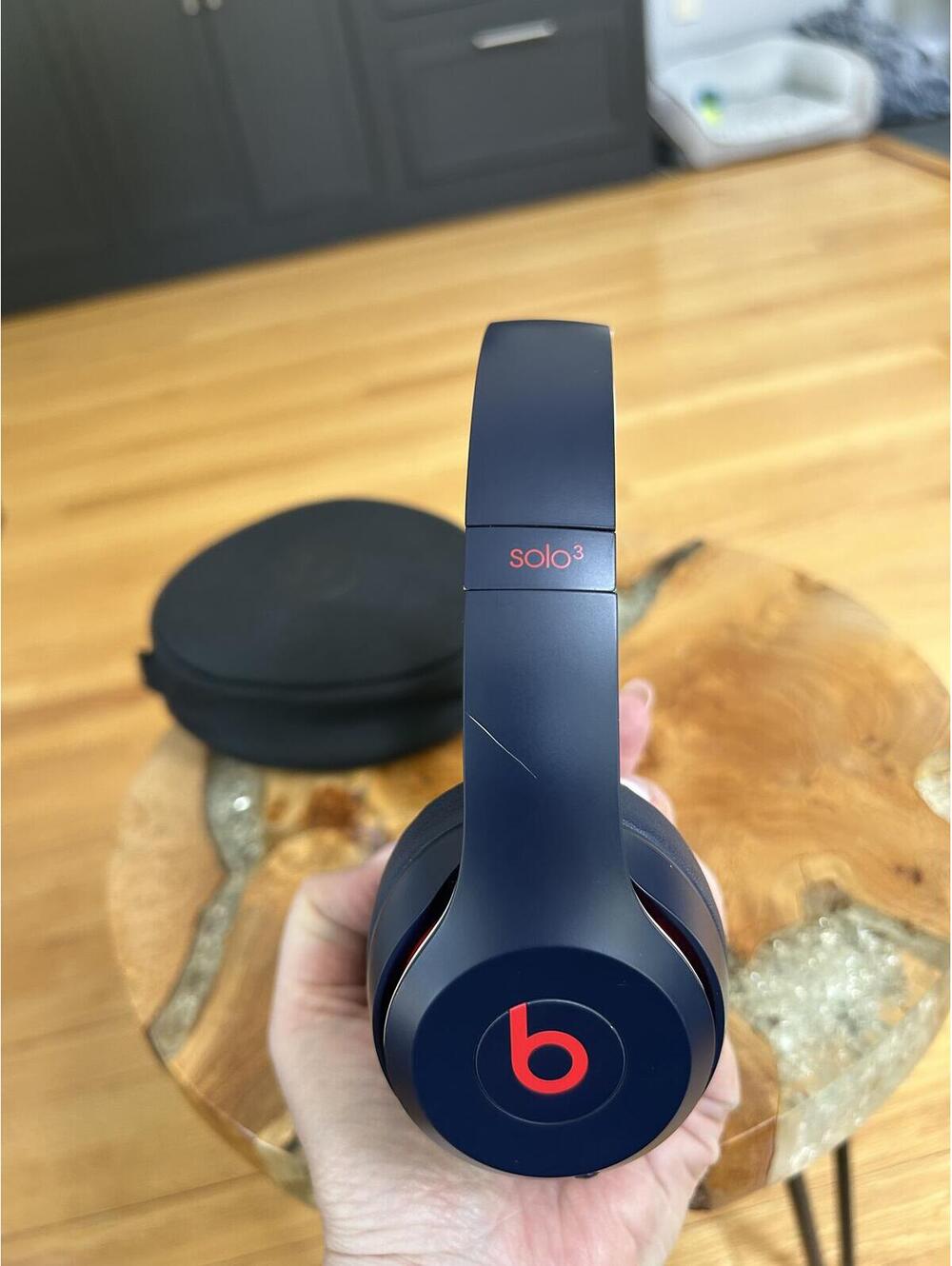 Beats Solo3 Wireless On-Ear Headphones - Blue